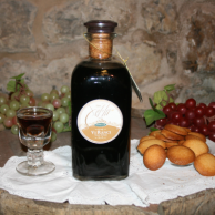 Vino Añejo (aged dry wine)