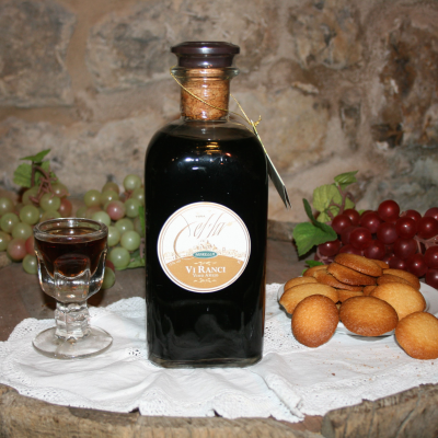 Vino Añejo (aged dry wine)